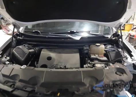 2019 Chevrolet Traverse Rs z USA, uszkodzony, nr VIN 1GNEVJKWXKJ158199